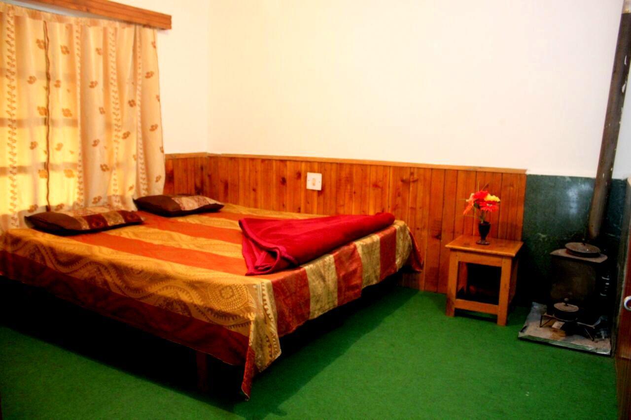 Rockway-the Backpackers' Hub *
